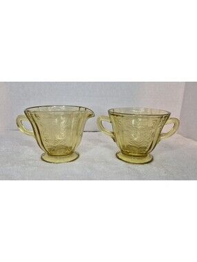 1930'S Federal Depression Glass Madrid pattern creamer and sugar